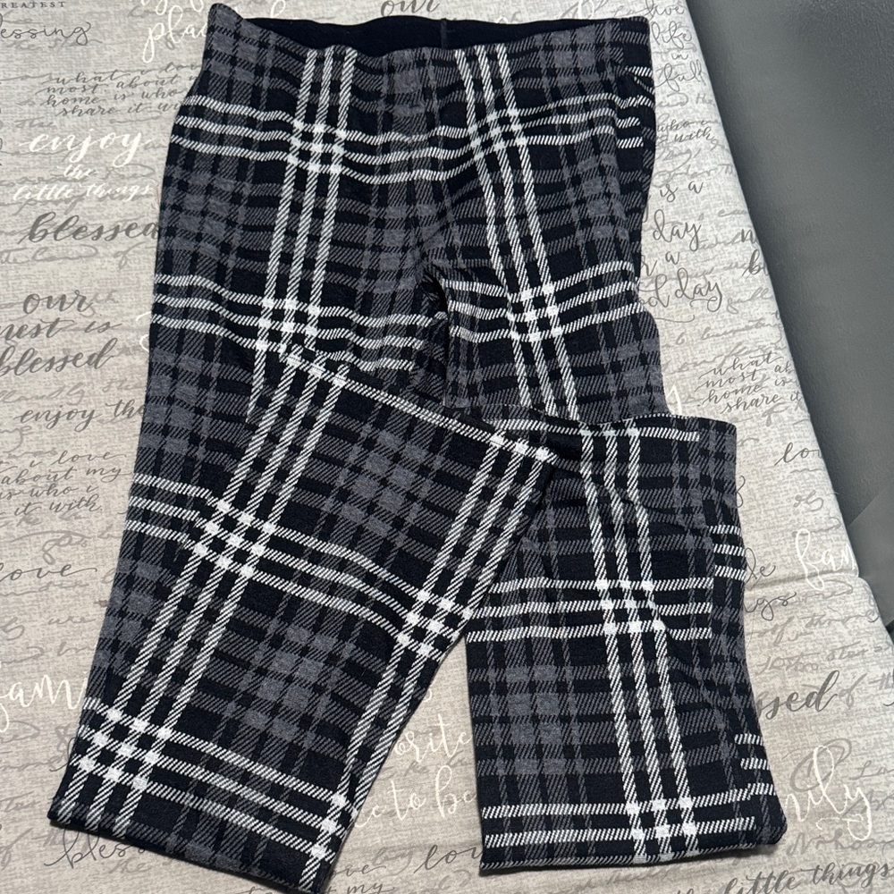 American Eagle Outfitters Black and Gray Plaid Men's Dress Pants